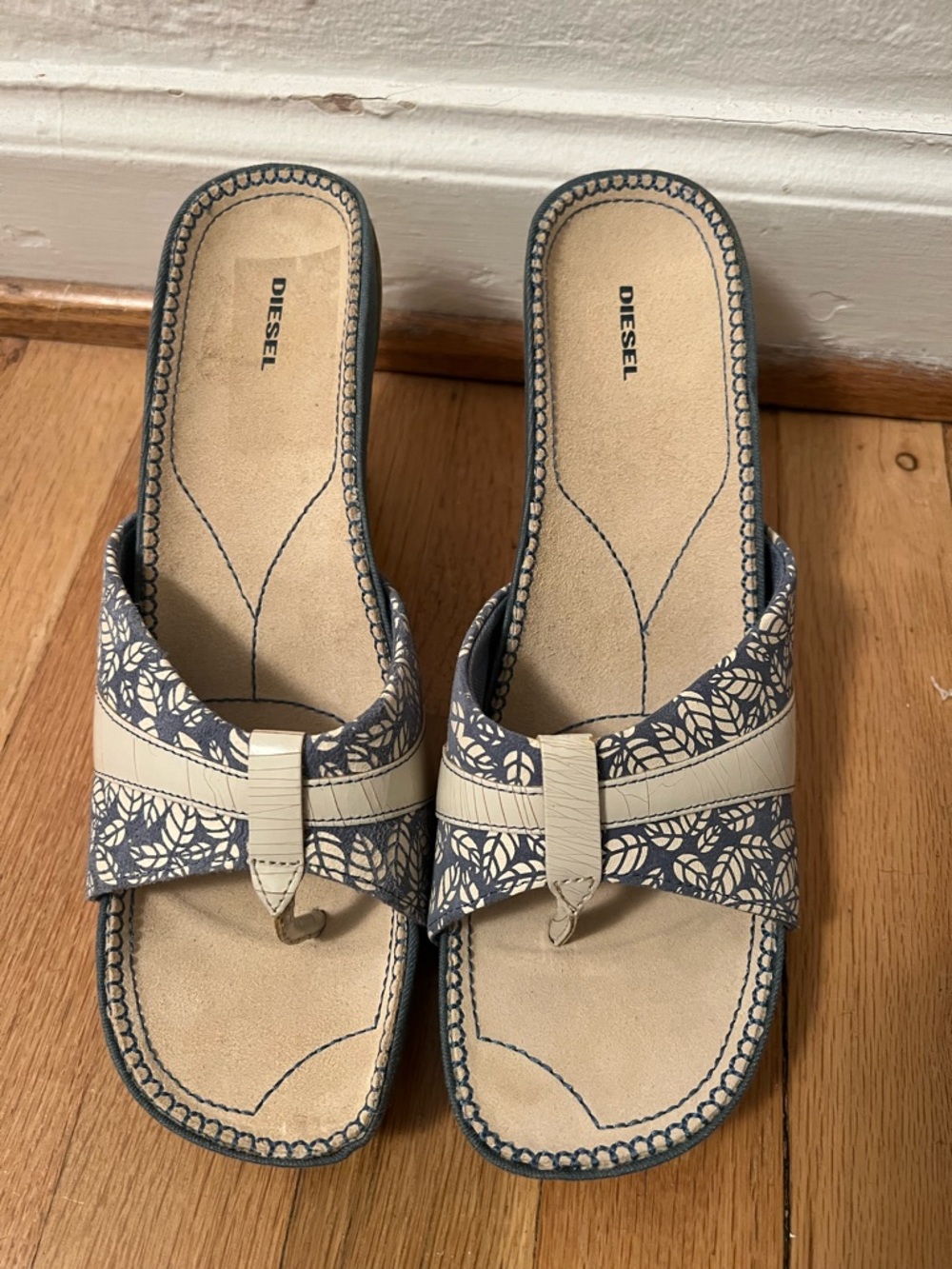 Diesel Navy and Cream Patterned Toe-Loop Mule Slides